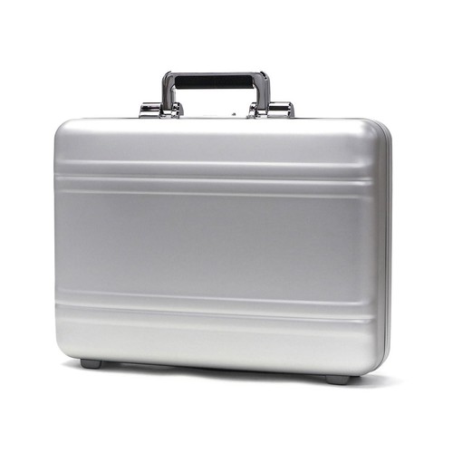 Zero halliburton classic - halliburton,