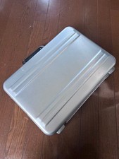 ZERO HALLIBURTON Valigetta