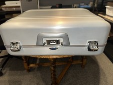 Valigetta computer chiusura