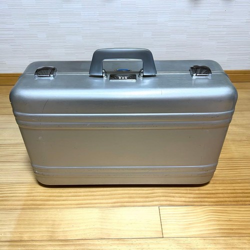 Zero halliburton attache case - zero,